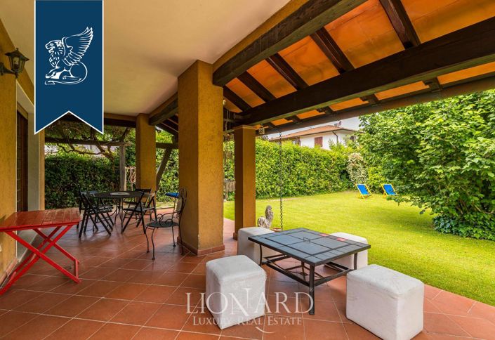 Image No.9-6 Bed Villa for sale