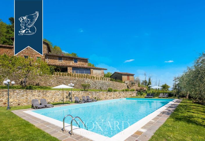 Image No.2-Ferme de 23 chambres à vendre à Greve in Chianti