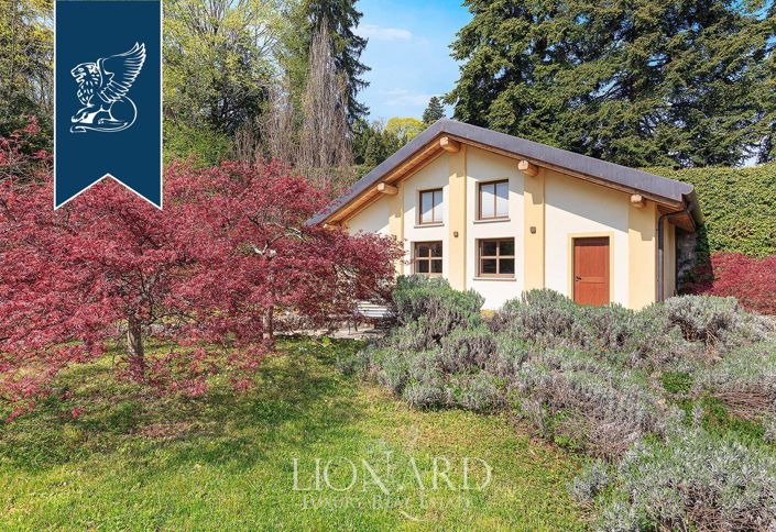 Image No.11-Villa de 18 chambres à vendre à Erba