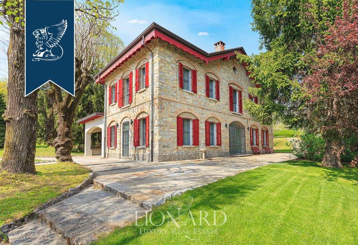 Image No.4-Villa de 18 chambres à vendre à Erba