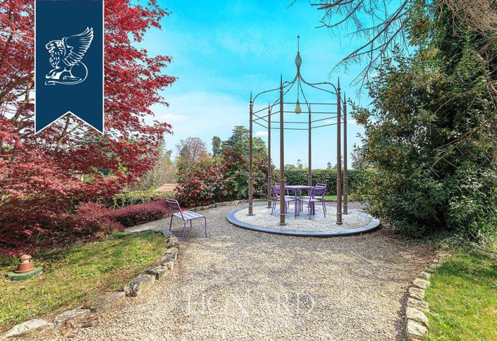 Image No.9-Villa de 18 chambres à vendre à Erba