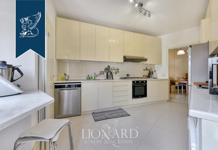 Image No.16-4 Bed Apartment for sale