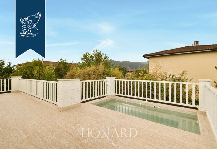 Image No.15-5 Bed Villa for sale