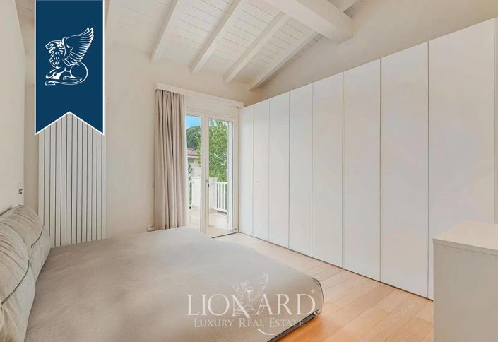 Image No.19-5 Bed Villa for sale