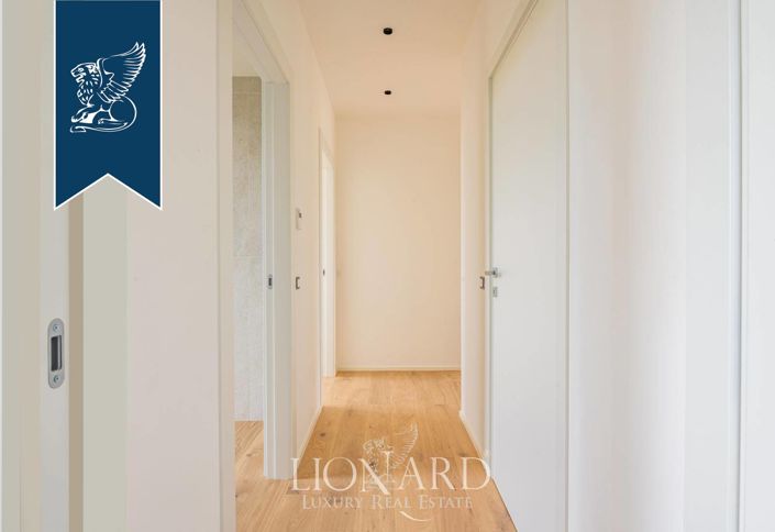 Image No.14-3 Bed Apartment for sale