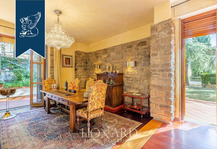 Image No.27-6 Bed Villa for sale