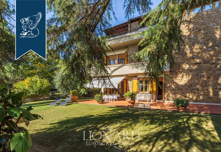 Image No.3-6 Bed Villa for sale