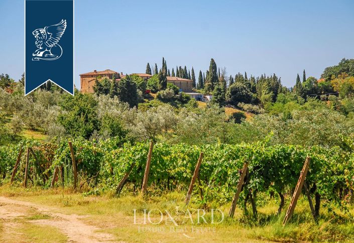 Image No.3-Ferme de 15 chambres à vendre à Certaldo