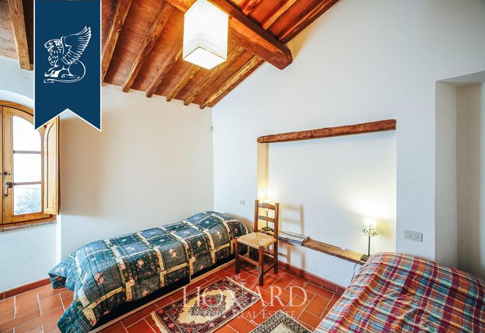 Image No.41-Ferme de 15 chambres à vendre à Certaldo