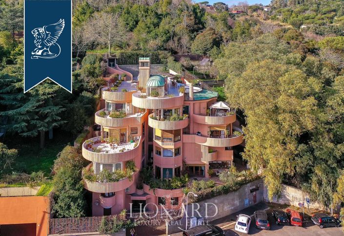 Image No.3-3 Bed Apartment for sale