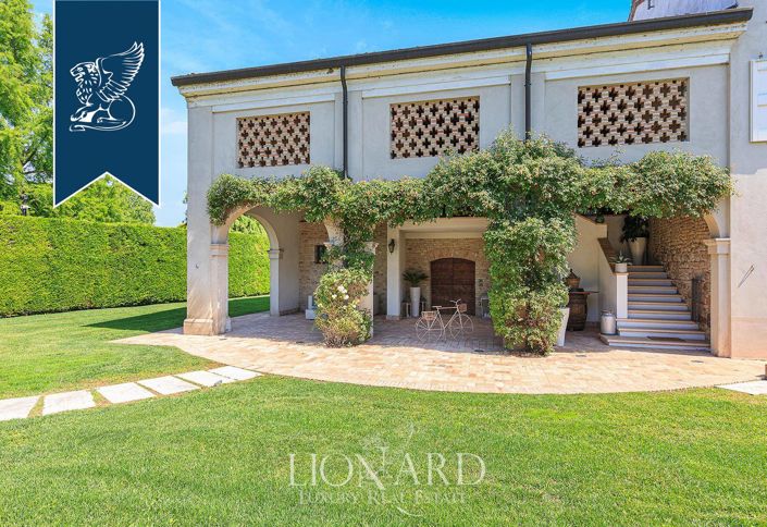 Image No.10-Villa de 4 chambres à vendre à Castel Goffredo