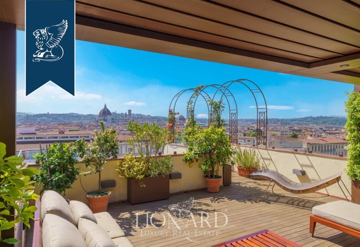 Image No.1-5 Bed Apartment for sale
