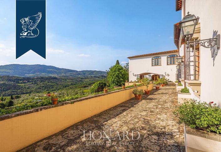 Image No.11-9 Bed Country House for sale