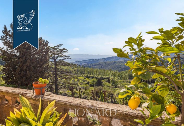 Image No.17-9 Bed Country House for sale