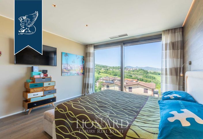 Image No.15-Villa de 4 chambres à vendre à Italie