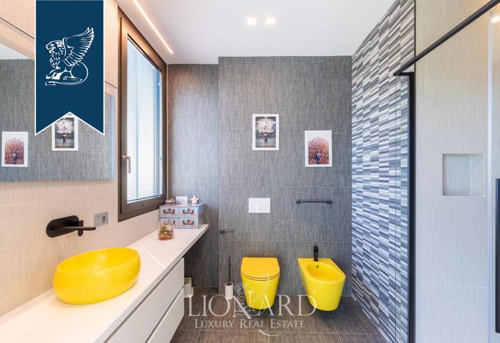 Image No.18-Villa de 4 chambres à vendre à Italie