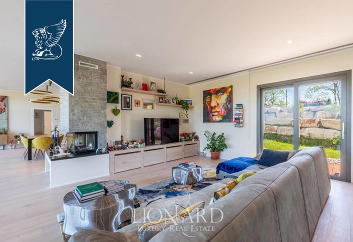 Image No.6-Villa de 4 chambres à vendre à Italie