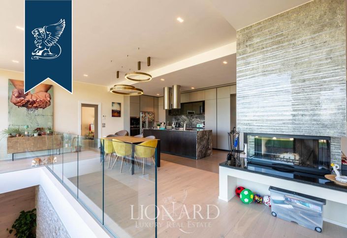 Image No.9-Villa de 4 chambres à vendre à Italie