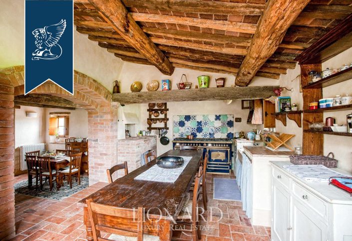 Image No.19-7 Bed Villa for sale