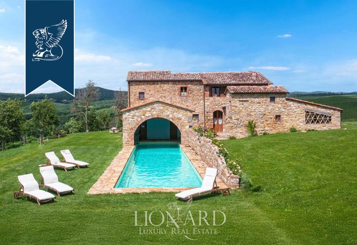 Image No.2-7 Bed Villa for sale