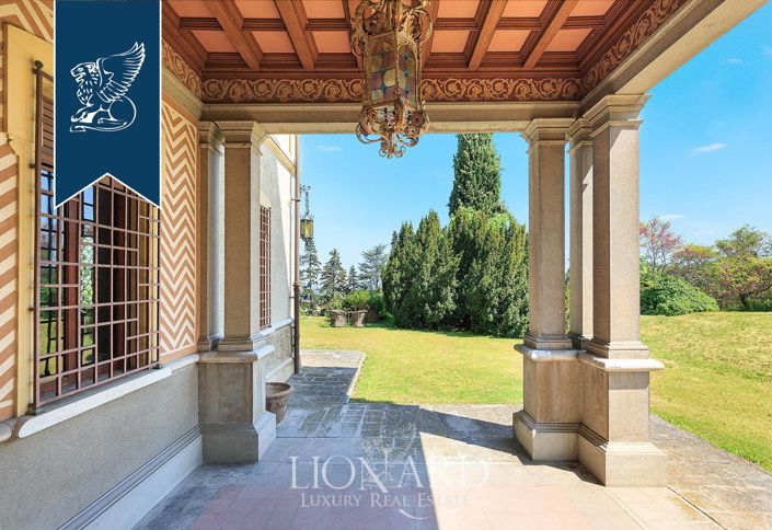 Image No.9-9 Bed Villa for sale