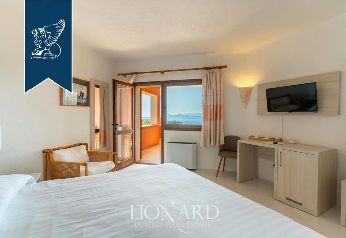 Image No.20-33 Bed Hotel for sale