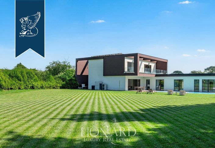 Image No.7-4 Bed Villa for sale