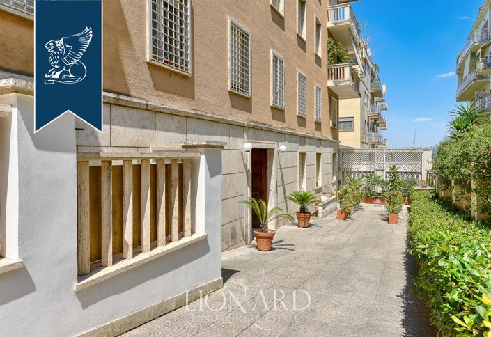 Image No.18-3 Bed Apartment for sale