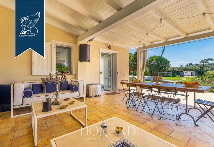 Image No.15-7 Bed Villa for sale