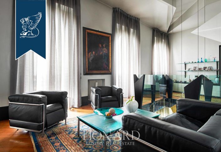 Image No.14-7 Bed Villa for sale