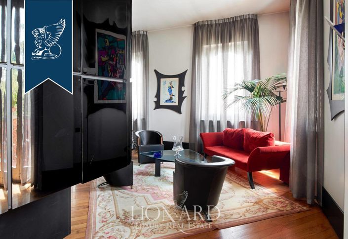 Image No.16-7 Bed Villa for sale