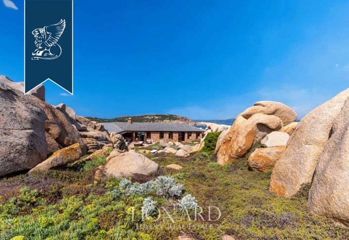 Image No.10-3 Bed Villa for sale