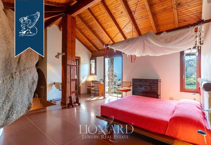 Image No.29-3 Bed Villa for sale