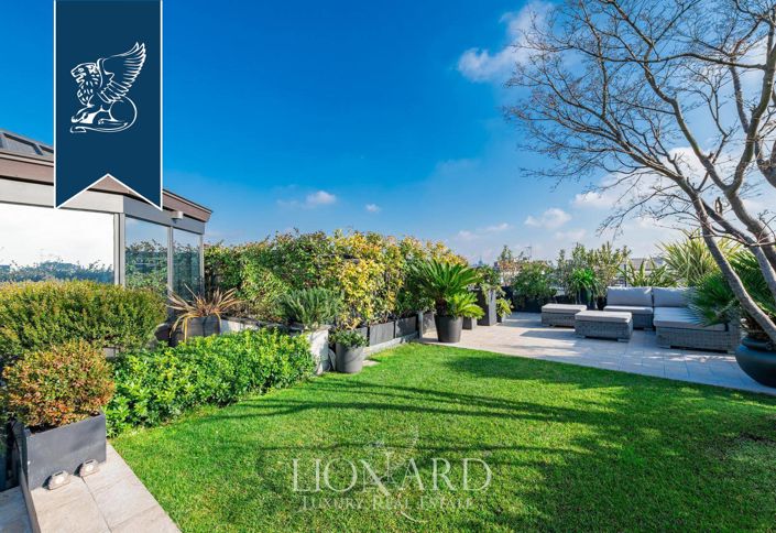 Image No.12-3 Bed Apartment for sale