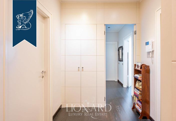 Image No.26-3 Bed Apartment for sale