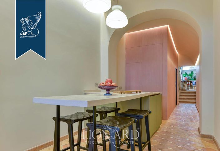 Image No.7-3 Bed Property for sale