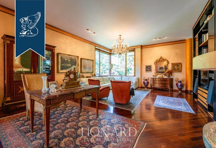 Image No.16-Villa de 7 chambres à vendre à Lombardie