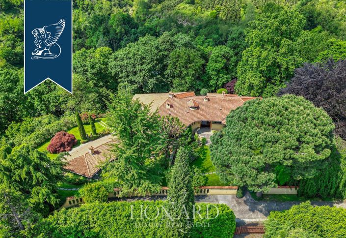 Image No.3-Villa de 7 chambres à vendre à Lombardie