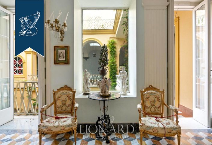 Image No.7-15 Bed Property for sale