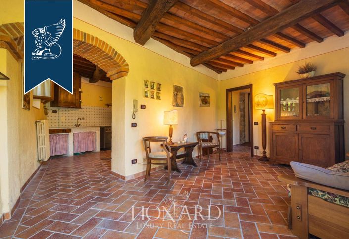 Image No.13-Maison de campagne de 15 chambres à vendre à Pontassieve