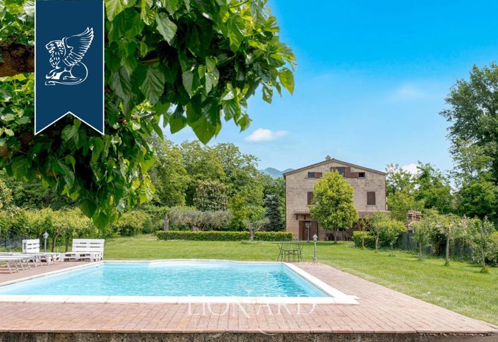 Image No.1-Villa de 6 chambres à vendre à Bénévent