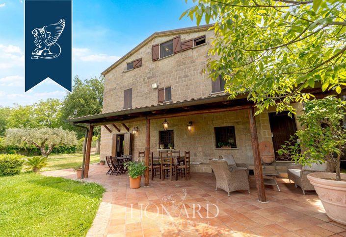 Image No.11-6 Bed Villa for sale