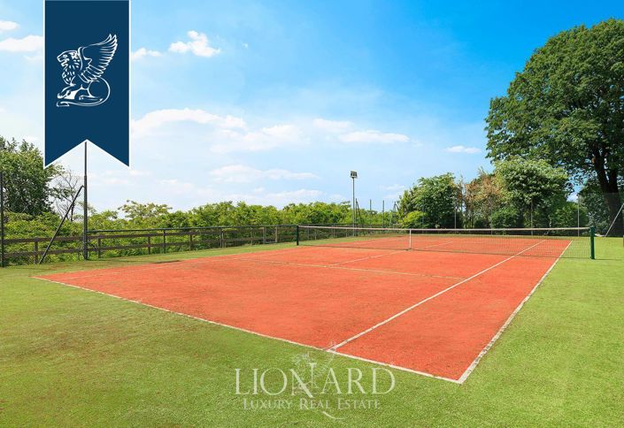 Image No.8-4 Bed Villa for sale