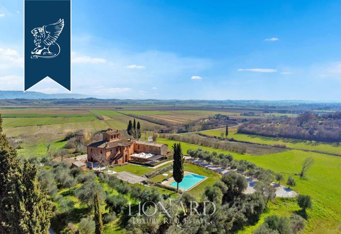 Image No.5-6 Bed Villa for sale