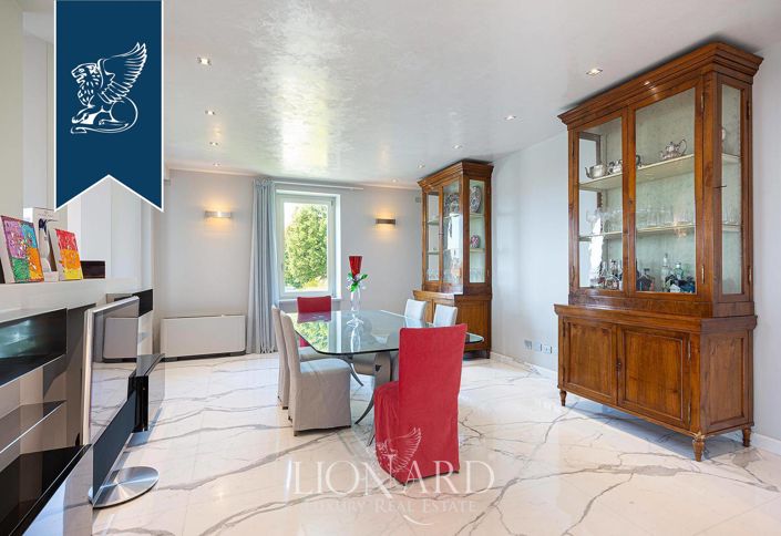 Image No.14-5 Bed Villa for sale