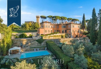 1 - Florence, Villa