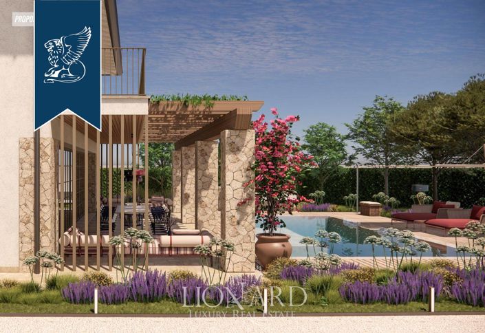 Image No.1-5 Bed Villa for sale