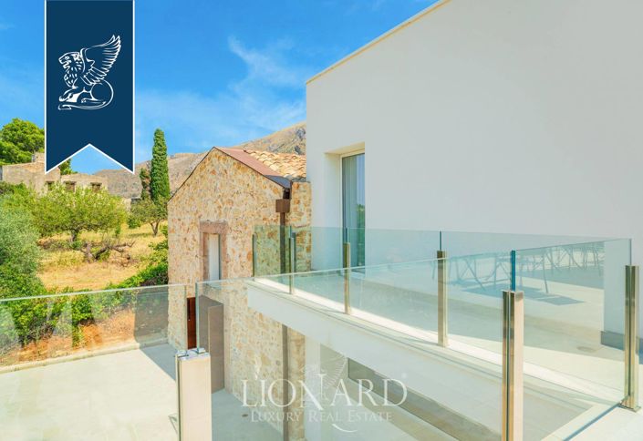 Image No.13-5 Bed Villa for sale