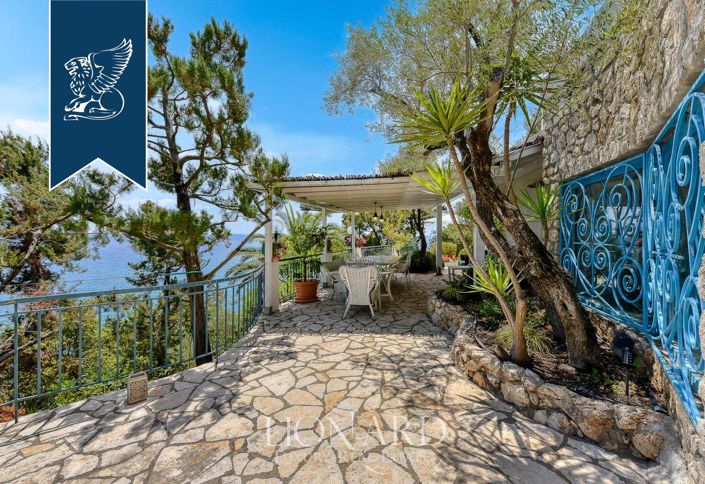 Image No.11-Villa de 4 chambres à vendre à San Felice Circeo