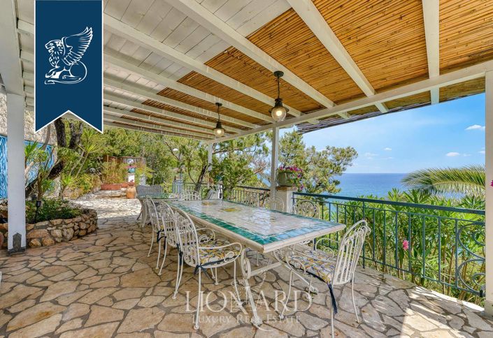 Image No.9-Villa de 4 chambres à vendre à San Felice Circeo